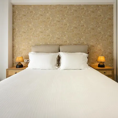 Nyaraló Fn Monólithosz