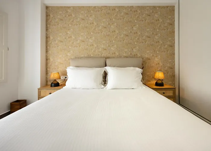 Nyaraló Fn Monólithosz